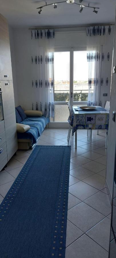 Appartamento In Sottomarina Di Chioggia Luaran gambar